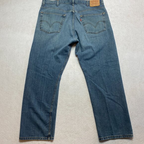 Levi's 505 Jeans Men's 40 Blue Denim Straight Leg Actual Size 38 x 29.5 - Picture 8 of 8